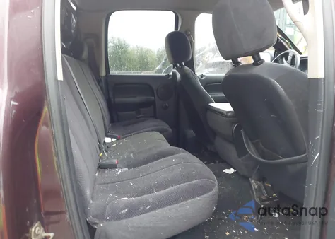 2004 Dodge Ram 1500 Slt/Laramie z USA, uszkodzony, nr VIN 1D7HU18D94S736777